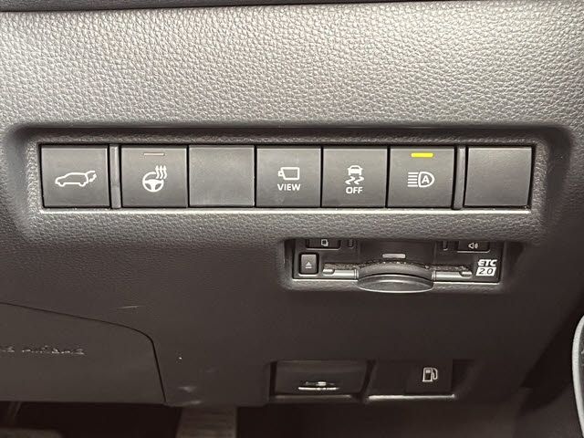 TOYOTA HARRIER HYBRID 2023