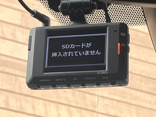 TOYOTA VOXY HYBRID 2021