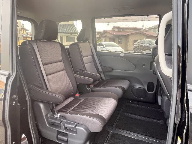 NISSAN SERENA  WG 2022