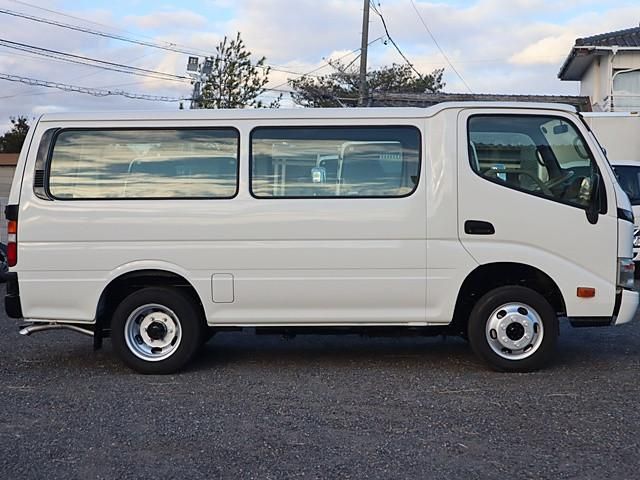 TOYOTA DYNA 2014