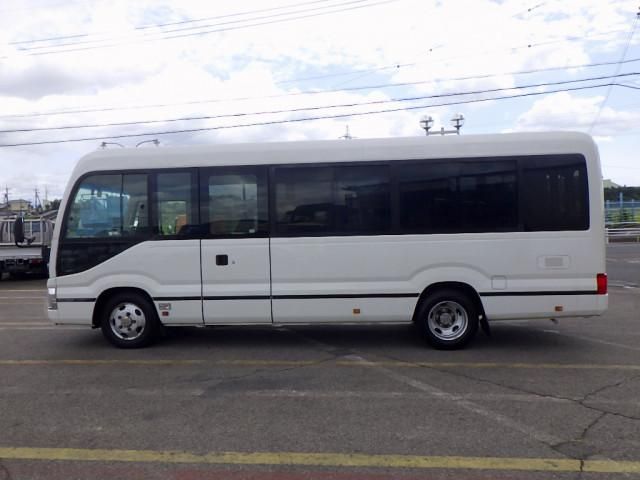 TOYOTA COASTER 2018