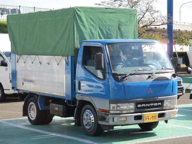 MITSUBISHI CANTER 2001