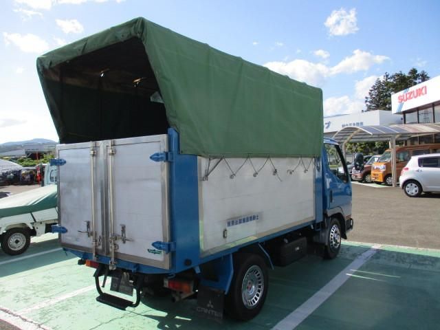 MITSUBISHI CANTER 2001