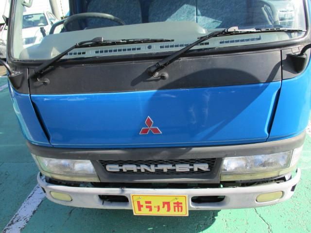 MITSUBISHI CANTER 2001