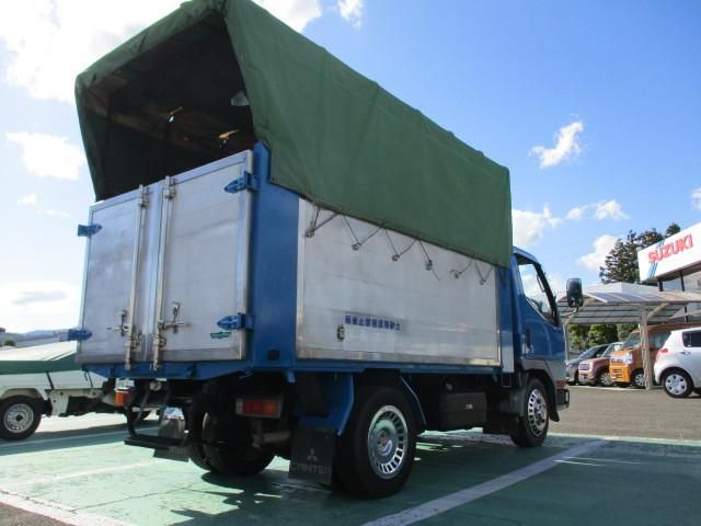 MITSUBISHI CANTER 2001
