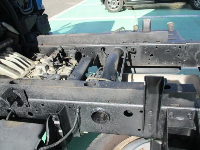 MITSUBISHI CANTER 2001