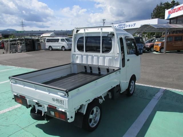 DAIHATSU HIJET truck 4WD 2022