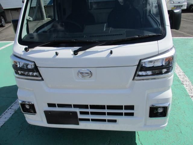 DAIHATSU HIJET truck 4WD 2022