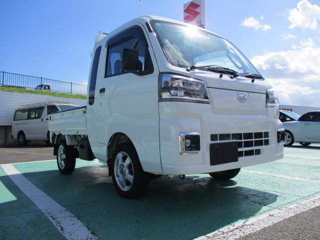DAIHATSU HIJET truck 4WD 2022