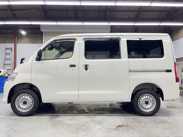 TOYOTA TOWNACE van 4WD 2025