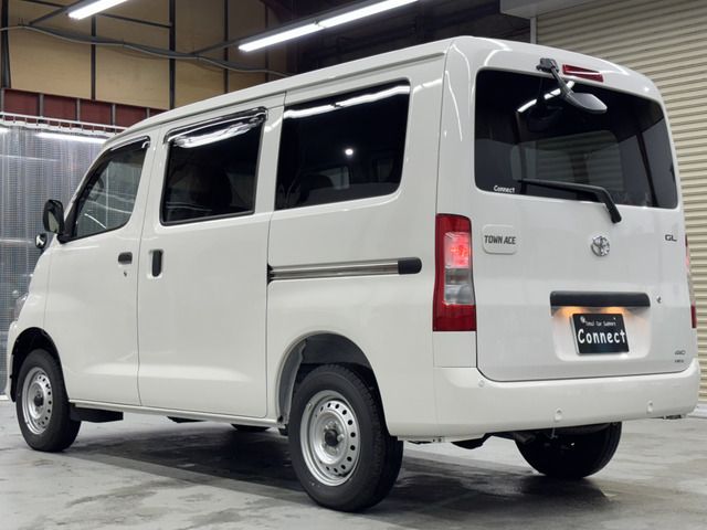 TOYOTA TOWNACE van 4WD 2025