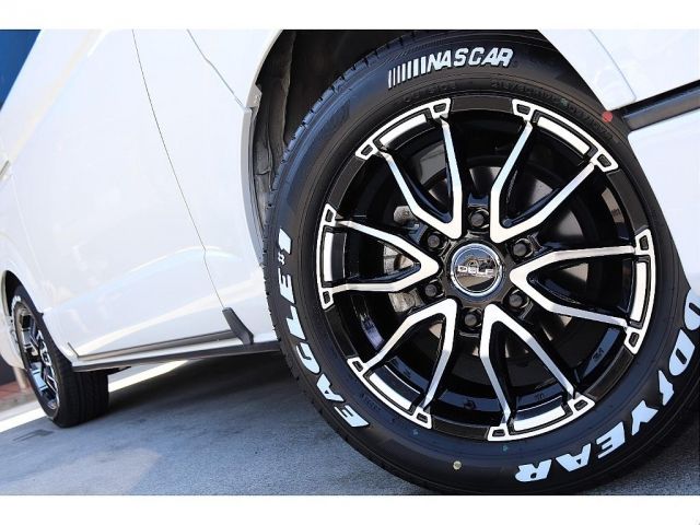 TOYOTA HIACE van 4WD 2021