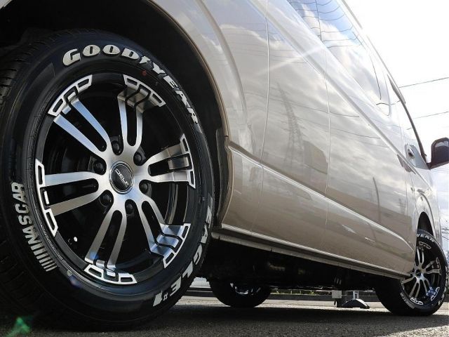 TOYOTA HIACE wagon 4WD 2024