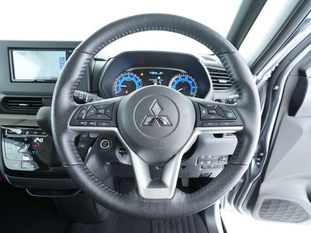 MITSUBISHI DELICA MINI 2024