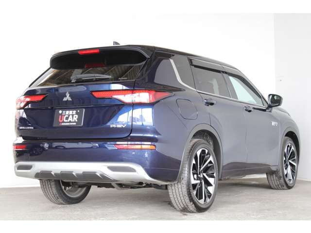MITSUBISHI OUTLANDER PHEV 2023