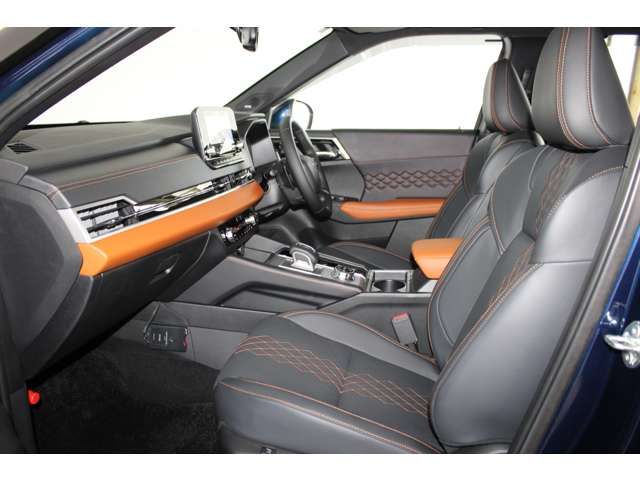 MITSUBISHI OUTLANDER PHEV 2023