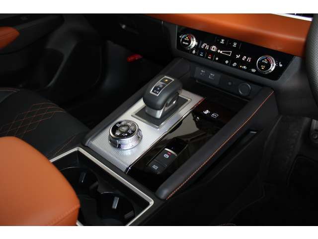 MITSUBISHI OUTLANDER PHEV 2023