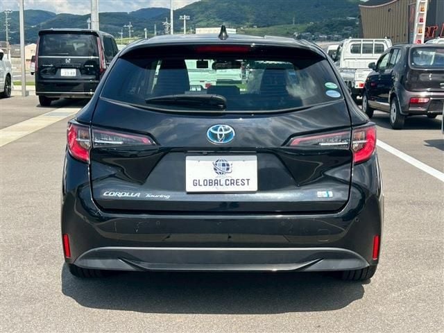 TOYOTA COROLLA TOURING HYBRID 2019