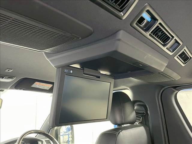 TOYOTA HIACE van 2WD 2021