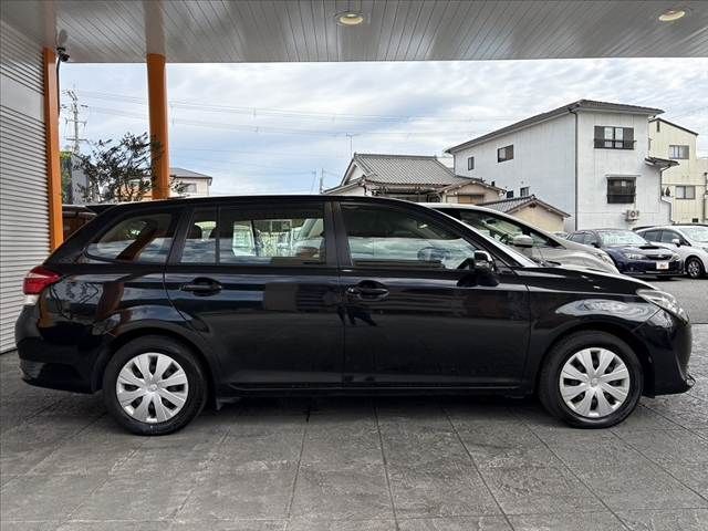 TOYOTA COROLLA FIELDER 2016