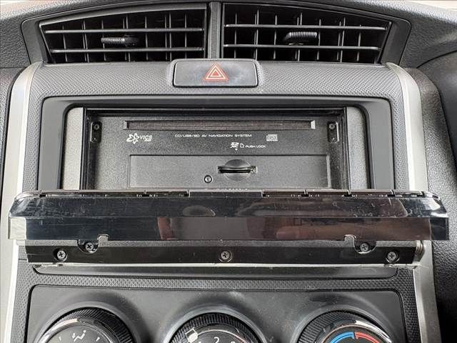 TOYOTA COROLLA FIELDER 2016