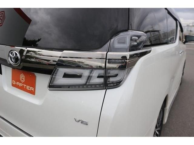 TOYOTA VELLFIRE 2018