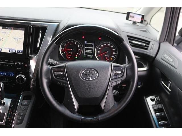 TOYOTA VELLFIRE 2018