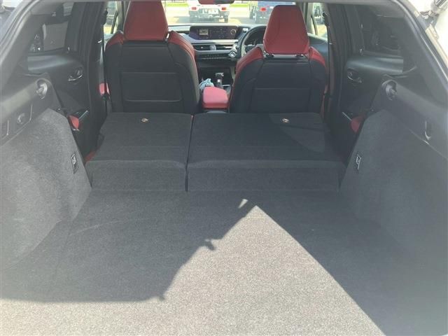 TOYOTA LEXUS UX200 2020