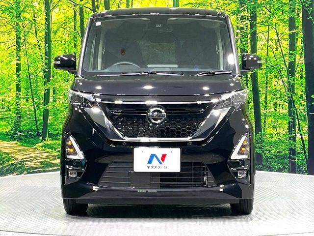 NISSAN ROOX 2021