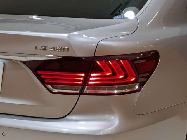 TOYOTA LEXUS LS460 2014