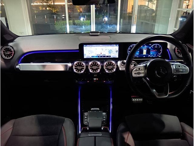 MERCEDES BENZ MERCEDES BENZ GLB 2022