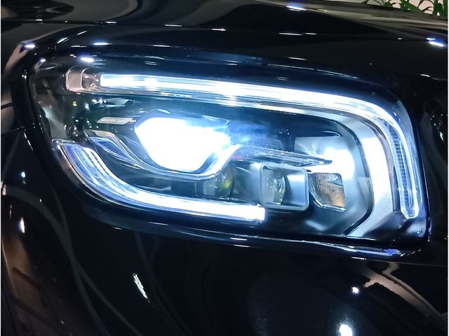 MERCEDES BENZ MERCEDES BENZ GLB 2022