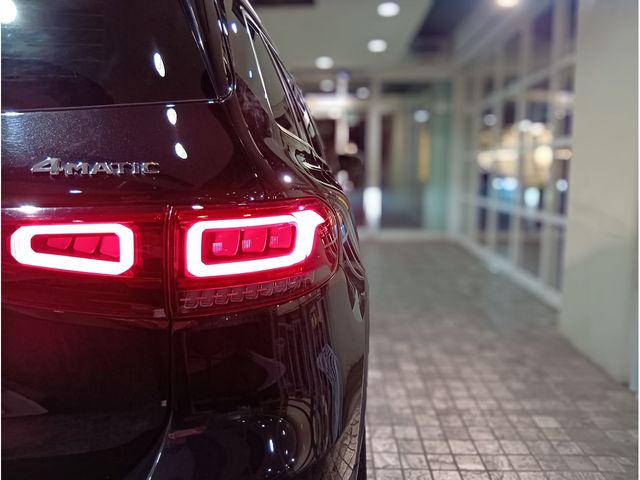 MERCEDES BENZ MERCEDES BENZ GLB 2022