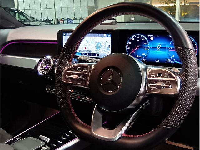 MERCEDES BENZ MERCEDES BENZ GLB 2022