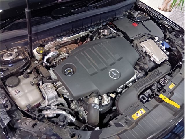 MERCEDES BENZ MERCEDES BENZ GLB 2022