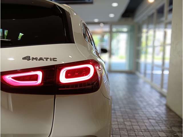 MERCEDES BENZ MERCEDES BENZ GLA class 2020