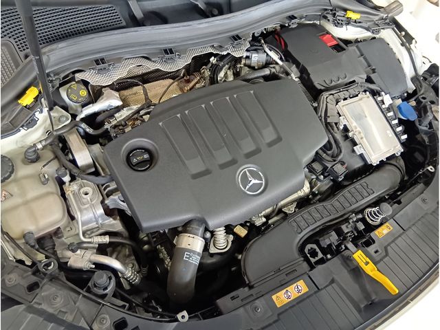 MERCEDES BENZ MERCEDES BENZ GLA class 2020