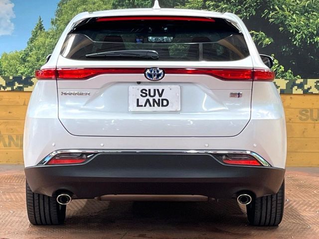 TOYOTA HARRIER HYBRID 2024