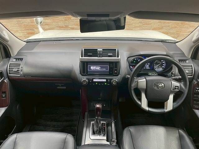 TOYOTA LANDCRUISER PRADO 2015