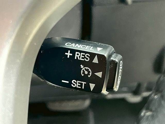 TOYOTA LANDCRUISER PRADO 2015