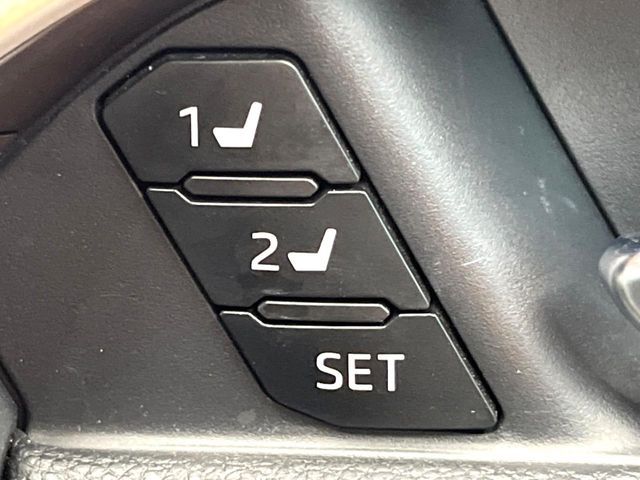 TOYOTA RAV4 4WD 2023