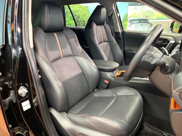 TOYOTA RAV4 4WD 2023