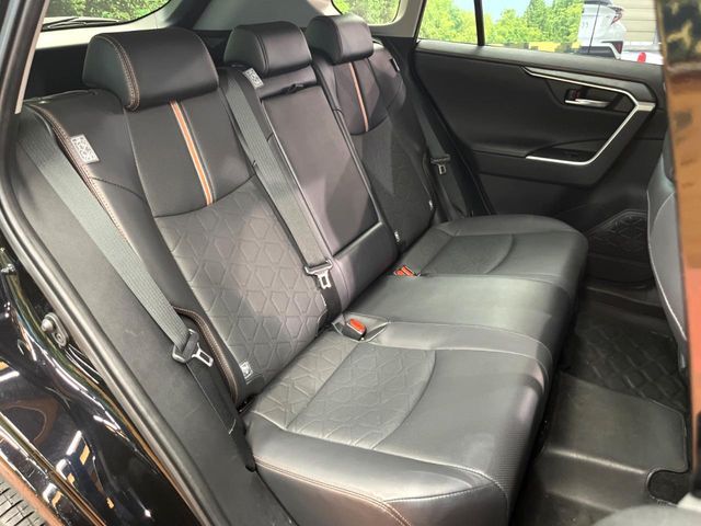 TOYOTA RAV4 4WD 2023