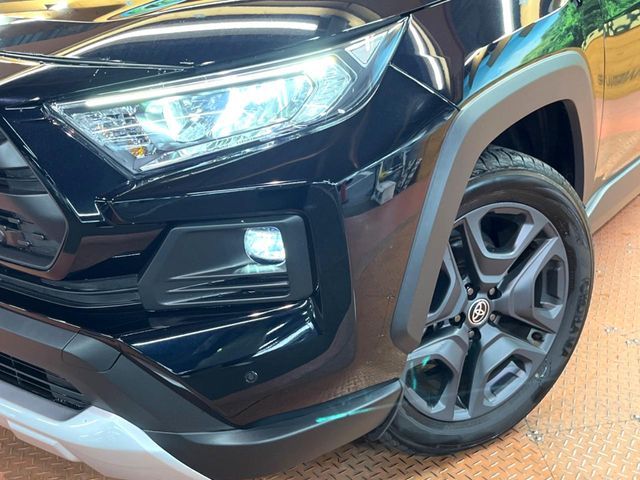 TOYOTA RAV4 4WD 2023