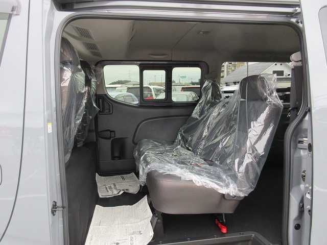 NISSAN CARAVAN van 4WD 2025
