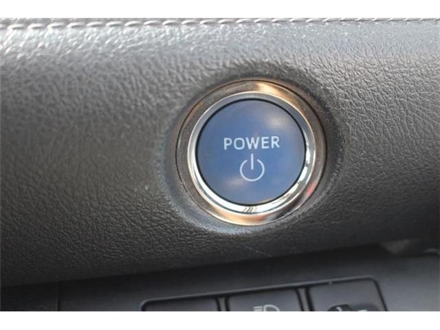 TOYOTA SIENTA HYBRID 2019