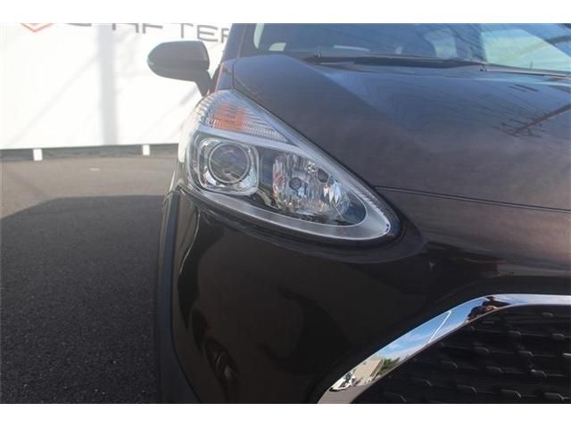 TOYOTA SIENTA HYBRID 2019