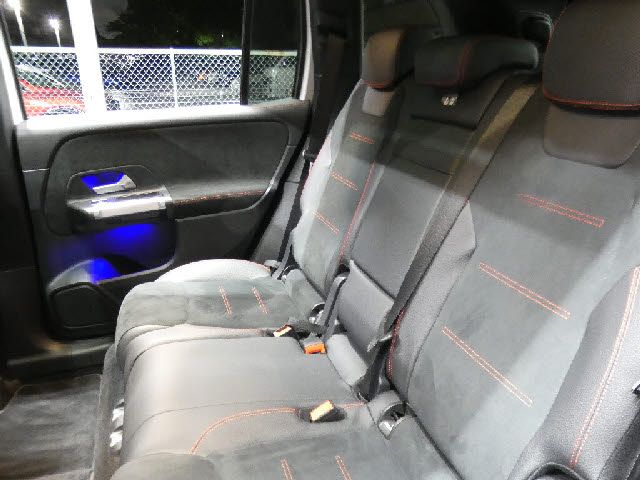 MERCEDES BENZ MERCEDES BENZ GLB 2022