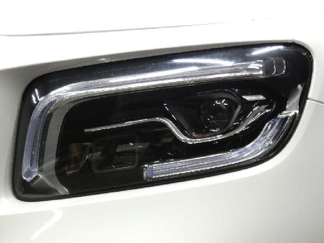 MERCEDES BENZ MERCEDES BENZ GLB 2022