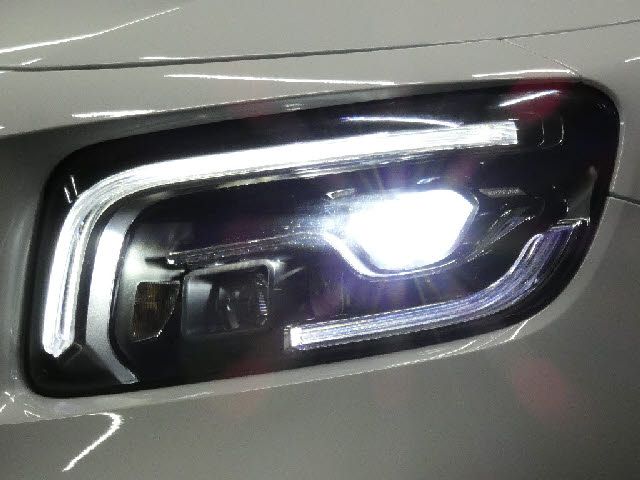 MERCEDES BENZ MERCEDES BENZ GLB 2022